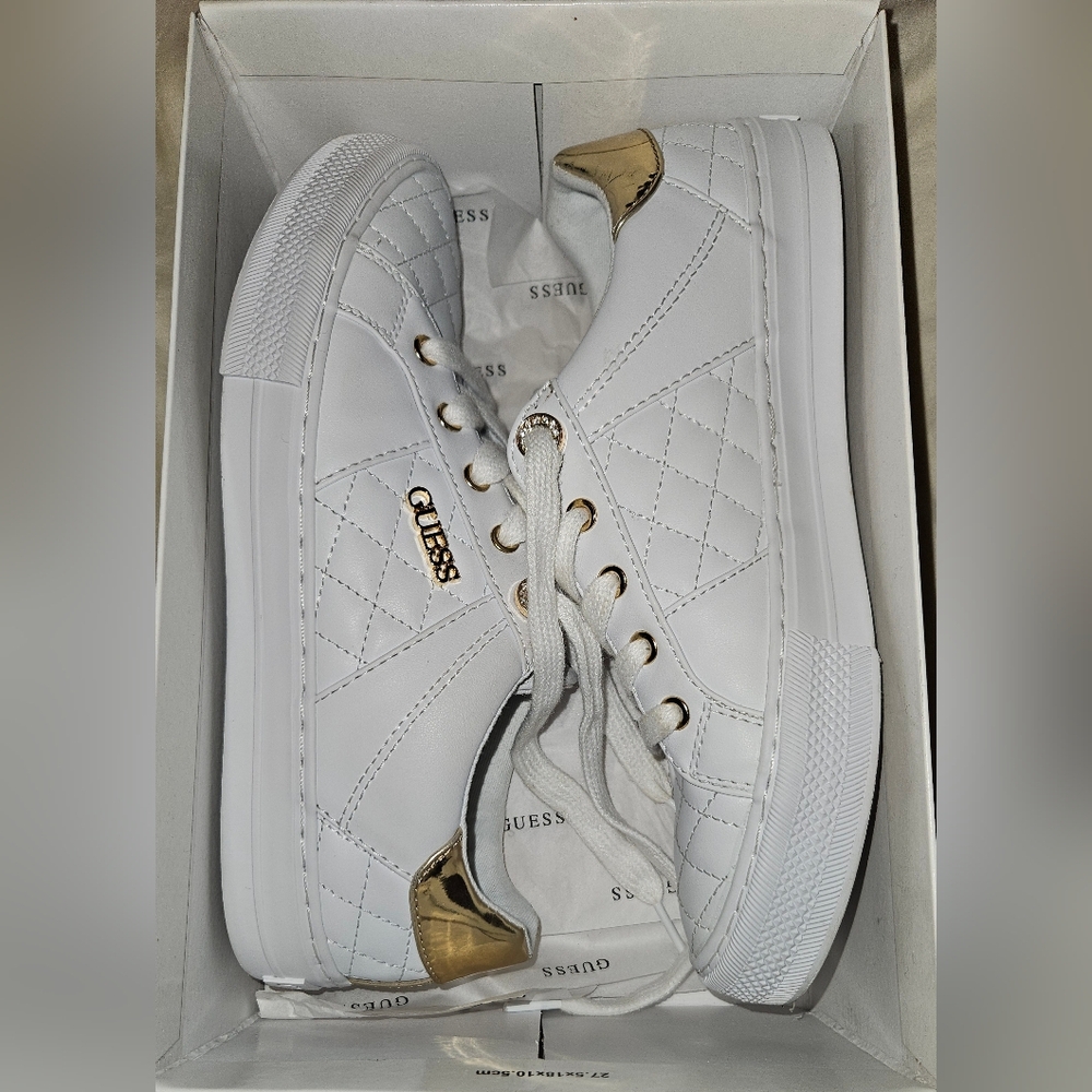 Guess White High-Top Sneakers with Gold Accents